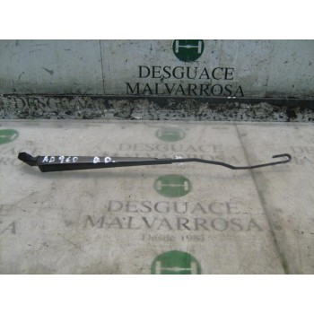 BRAZO LIMPIA DELANTERO DERECHO 