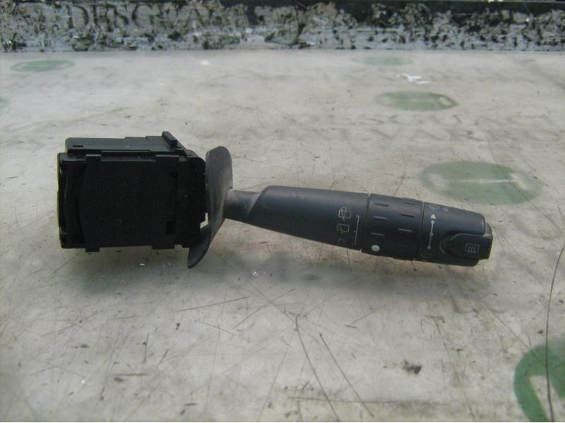 Recambio de mando limpia para citroën xsara berlina 1.6 attraction referencia OEM IAM   