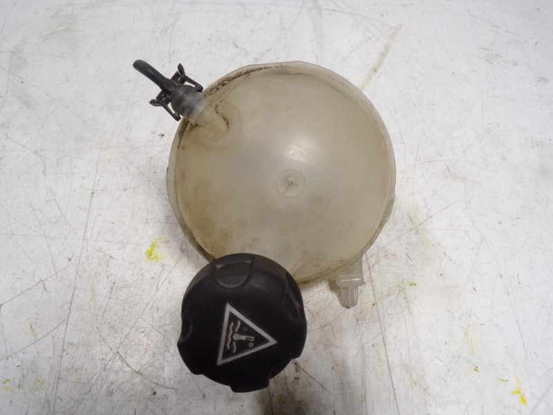 Recambio de deposito expansion para citroën c4 lim. 1.6 blue-hdi fap referencia OEM IAM 1323FA  