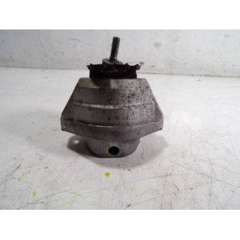 SOPORTE MOTOR DERECHO 22116762608 