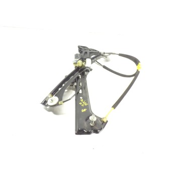 ELEVALUNAS DELANTERO IZQUIERDO A2057200346 A2057200146 C28266100