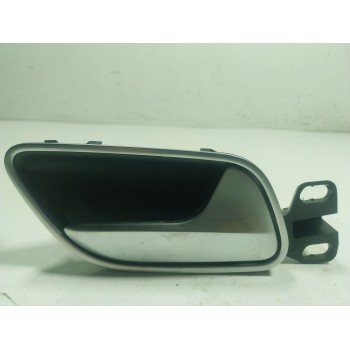 MANETA INTERIOR DELANTERA DERECHA A1677601800 A1677600200 