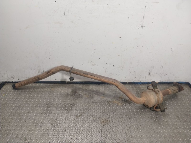 Recambio de catalizador para chrysler grand voyager v (rt) 2.8 crd referencia OEM IAM 4721587AE 04721622AB 