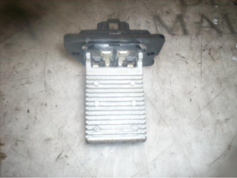 Recambio de resistencia calefaccion para hyundai accent (lc) crdi gl referencia OEM IAM 9703525000  