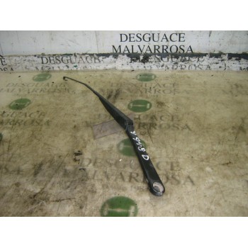 BRAZO LIMPIA DELANTERO DERECHO 