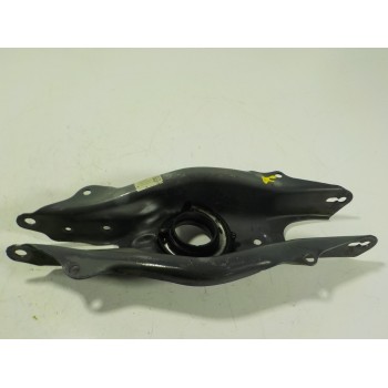 BRAZO SUSPENSION INFERIOR TRASERO DERECHO A2053522000 A2053522000 