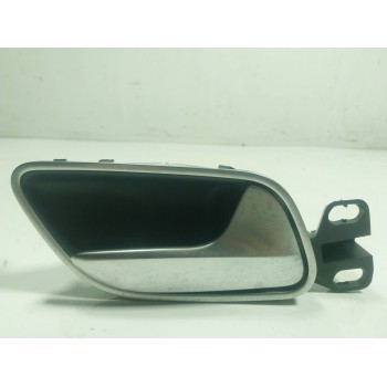 MANETA INTERIOR TRASERA DERECHA A1677601800 A1677600200 