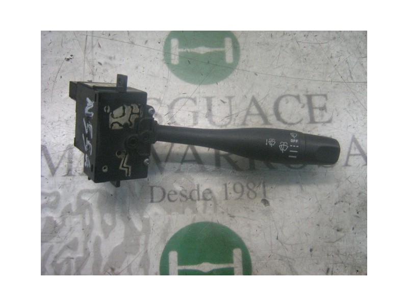 Recambio de mando limpia para nissan vanette cargo vanette cargo caja cerrada referencia OEM IAM   