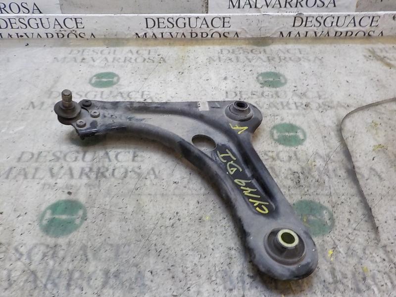 Recambio de brazo suspension inferior delantero izquierdo para citroën c3 business referencia OEM IAM 3520W7  