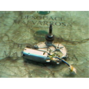 MOTOR LIMPIA TRASERO 