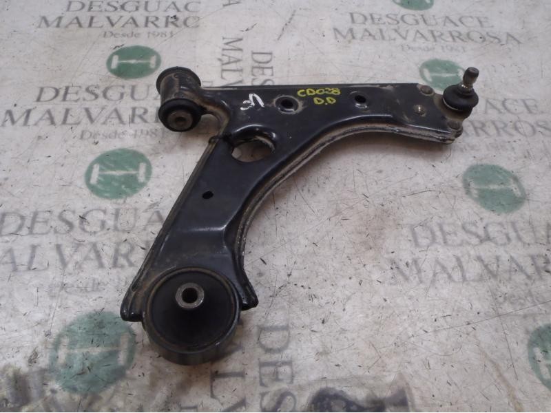 Recambio de brazo suspension inferior delantero derecho para opel corsa d catch me referencia OEM IAM   