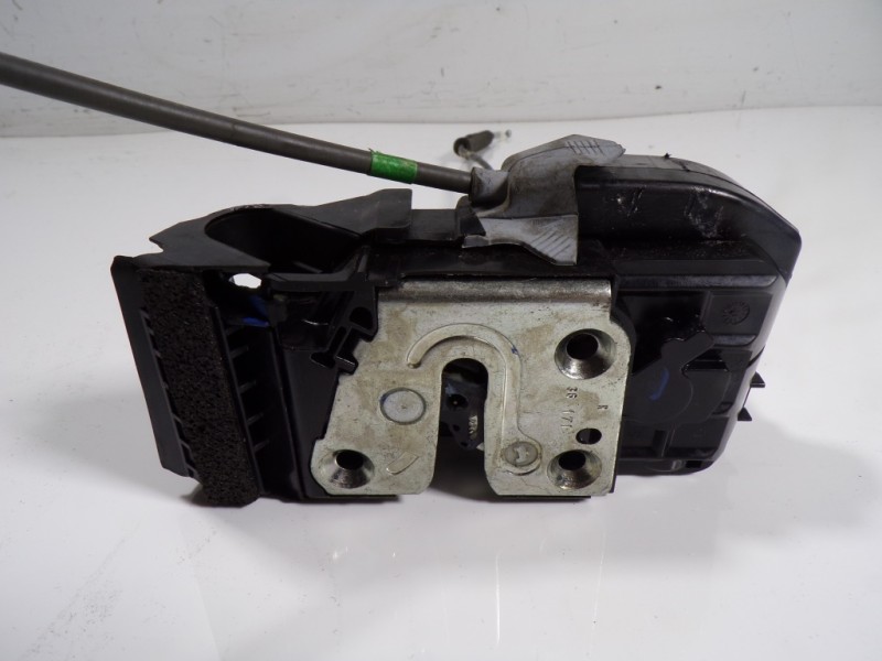 Recambio de cerradura puerta delantera derecha para nissan juke (f15) 1.2 16v cat referencia OEM IAM 80500BA60C  