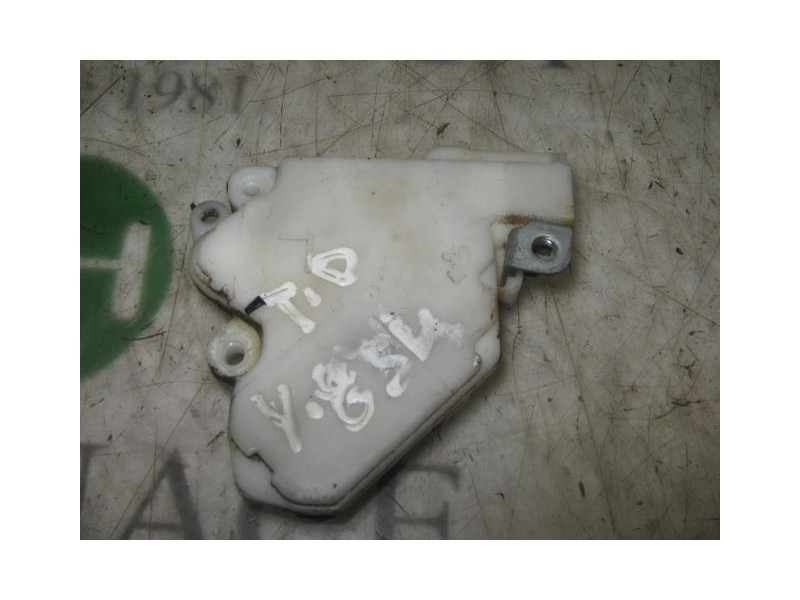 Recambio de motor c/c trasero derecho para nissan almera (n15) gx referencia OEM IAM   