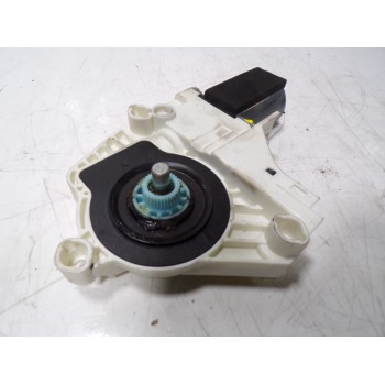 MOTOR ELEVALUNAS DELANTERO IZQUIERDO 8T0959801B 8T0959801B 
