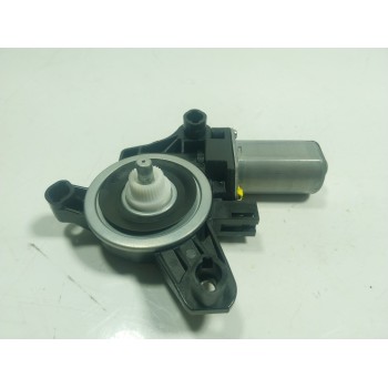 MOTOR ELEVALUNAS TRASERO IZQUIERDO A0009060808 A0009060808 