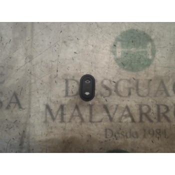 MANDO ELEVALUNAS DELANTERO DERECHO 