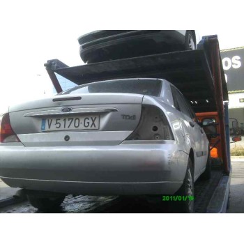 FORD FOCUS I SEDÁN (DFW)