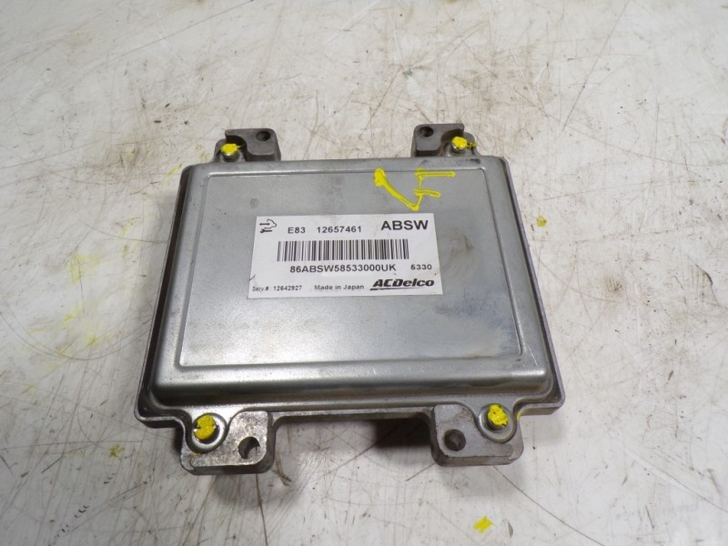 Recambio de centralita motor uce para opel corsa e 1.4 referencia OEM IAM 12643636 12657461 