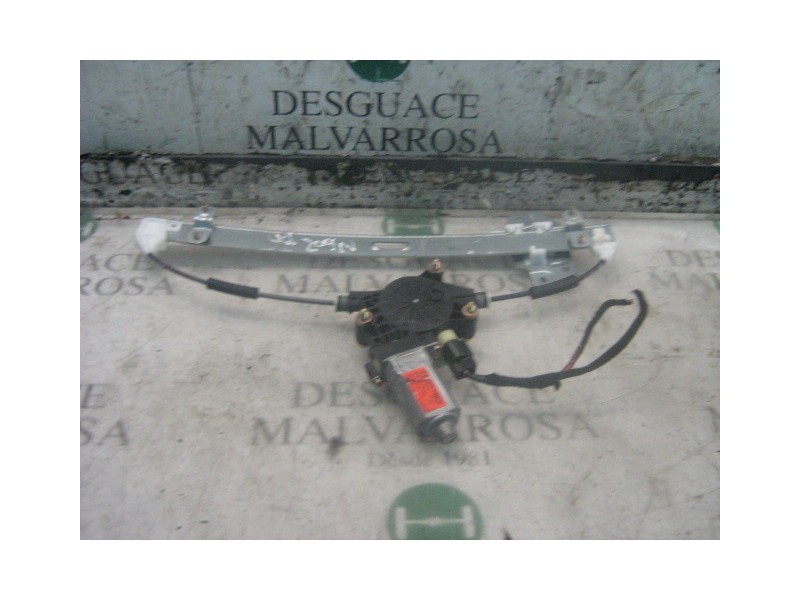 Recambio de elevalunas trasero derecho para kia rio 1.5 crdi ex2 referencia OEM IAM 834021G010 988201G200 