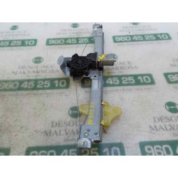 ELEVALUNAS DELANTERO DERECHO 