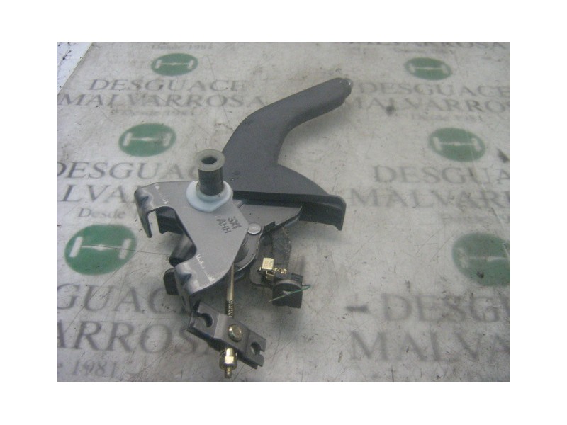 Recambio de palanca freno de mano para kia rio 1.5 crdi ex2 referencia OEM IAM 597101G070XI  