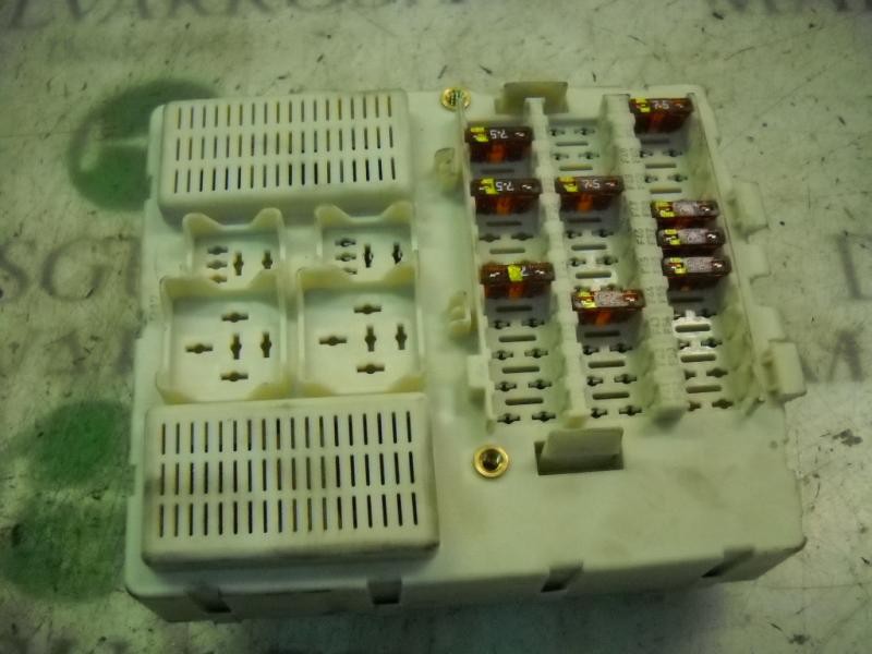 Recambio de caja reles / fusibles para ford transit connect (tc7) furgón (2006) referencia OEM IAM   