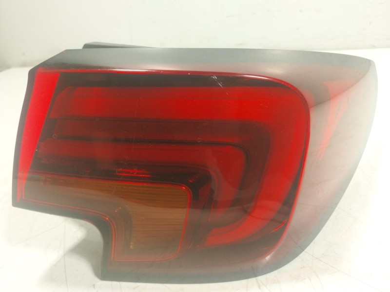 Recambio de piloto trasero derecho para opel astra k (b16) 1.6 cdti (68) referencia OEM IAM 39015946 39015946 