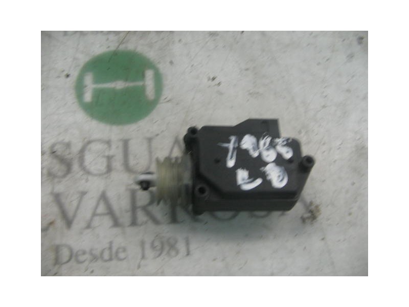 Recambio de motor c/c trasero izquierdo para chrysler voyager (es) 2.5 td se referencia OEM IAM   