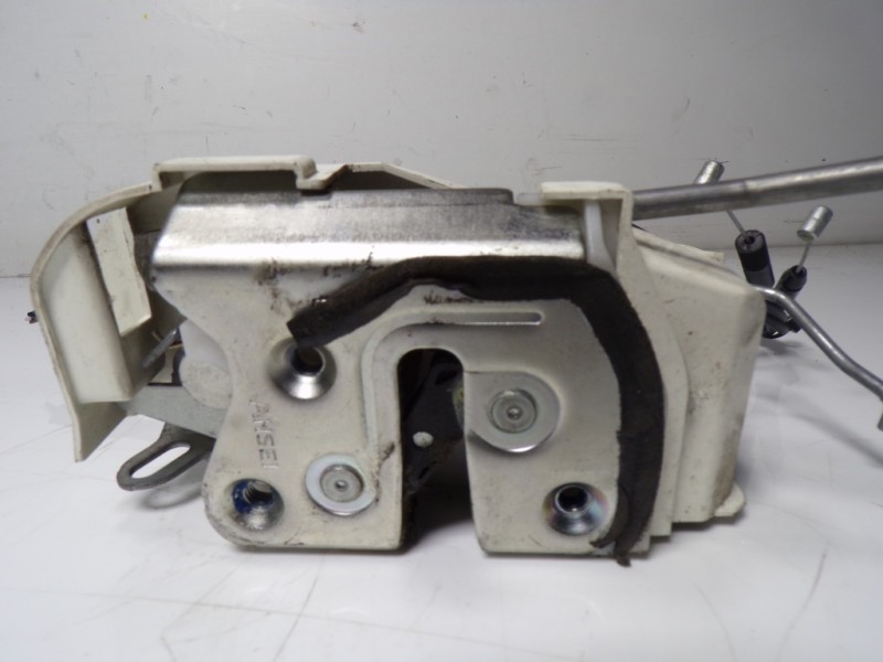 Recambio de cerradura puerta delantera izquierda para citroën c-zero referencia OEM IAM 9135JL  