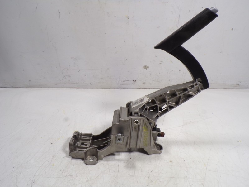 Recambio de palanca freno de mano para peugeot 308 1.6 blue-hdi fap referencia OEM IAM 96784504ZD 96784504ZD 