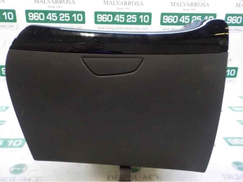 Recambio de guantera para renault captur 0.9 energy referencia OEM IAM   