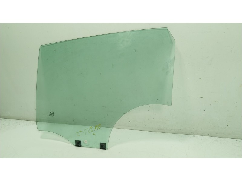 Recambio de cristal puerta trasero izquierdo para renault clio v (b7_) 1.5 blue dci 100 (b7ad) referencia OEM IAM   