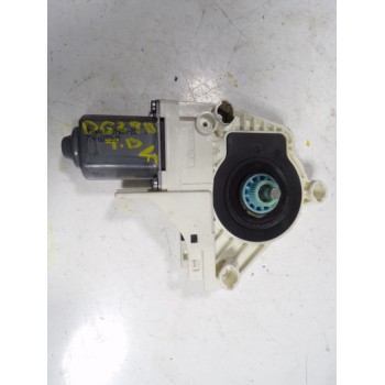 MOTOR ELEVALUNAS TRASERO DERECHO 8K0959812A 8K0959812A 