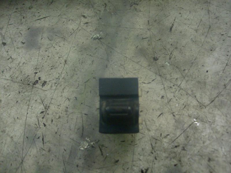 Recambio de mando elevalunas trasero derecho para jeep cherokee (kj) 2.5 crd limited referencia OEM IAM   