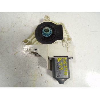 MOTOR ELEVALUNAS TRASERO IZQUIERDO 8K0959811A 8K0959811A 