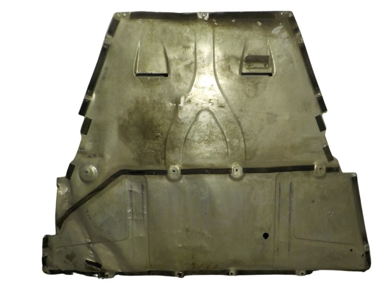 Recambio de cubrecarter para mclaren 570s spider p13 referencia OEM IAM   