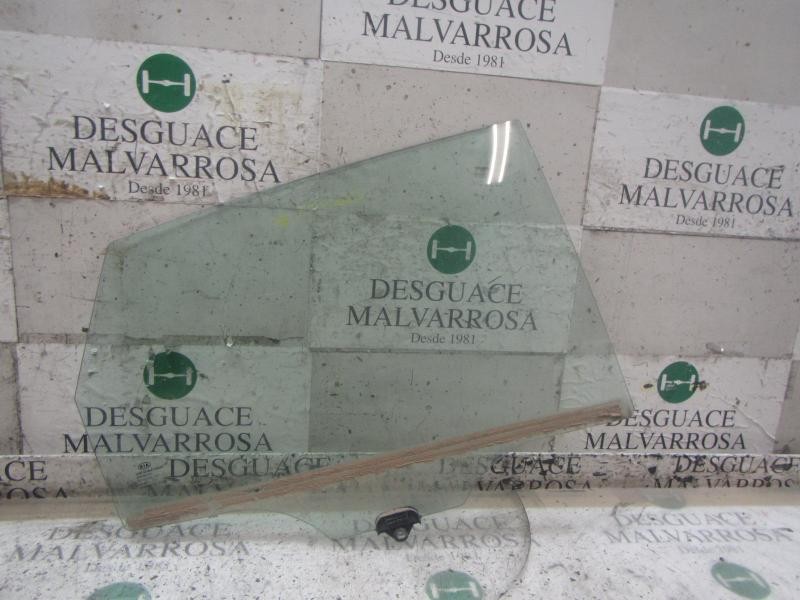 Recambio de cristal puerta trasero derecho para kia cee´´d concept referencia OEM IAM 834211H000  