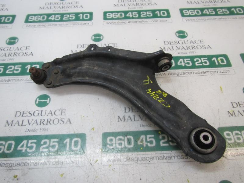 Recambio de brazo suspension inferior delantero izquierdo para renault kangoo 1.5 dci diesel referencia OEM IAM   