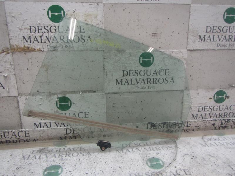 Recambio de cristal puerta trasero izquierdo para kia cee´´d concept referencia OEM IAM 834111H000  