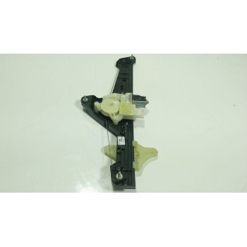 ELEVALUNAS DELANTERO DERECHO 807201776R 