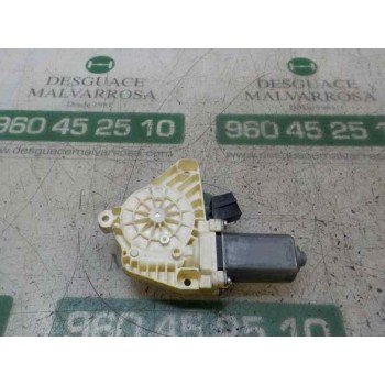 MOTOR ELEVALUNAS TRASERO DERECHO A2218203042 A2218203042 