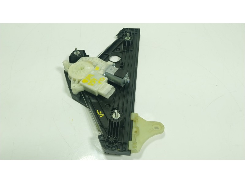 Recambio de elevalunas trasero derecho para renault clio v (b7_) 1.5 blue dci 100 (b7ad) referencia OEM IAM  827209773R 