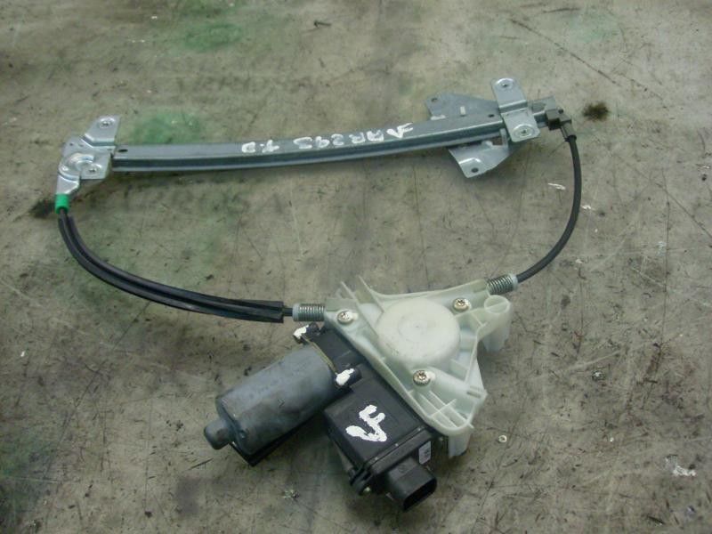 Recambio de elevalunas trasero derecho para mitsubishi carisma berlina 4 (da0) 1.9 turbodiesel referencia OEM IAM   