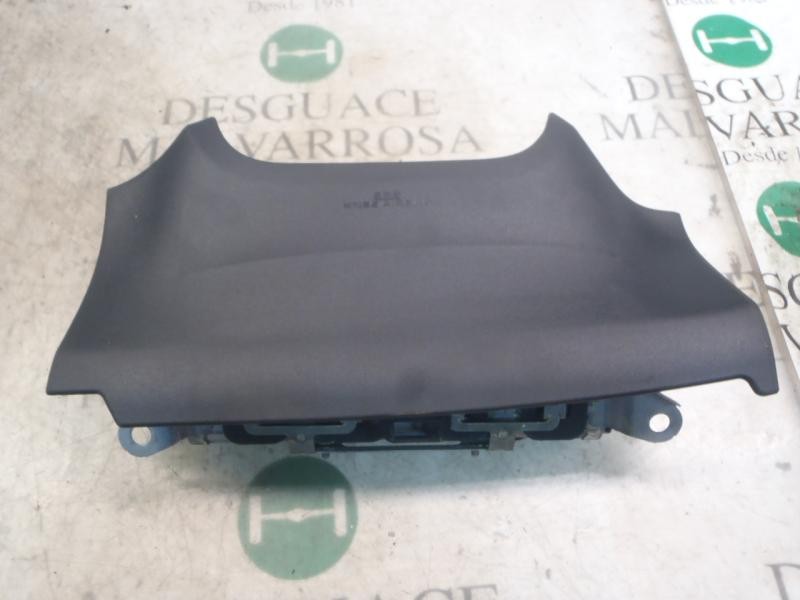 Recambio de airbag lateral izquierdo para toyota auris luna referencia OEM IAM   