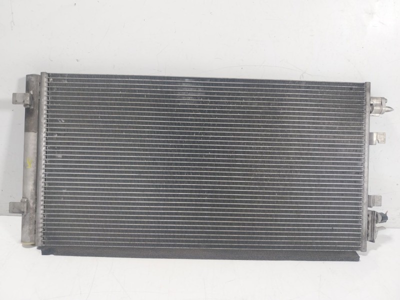 Recambio de condensador aire acondicionado para renault scénic iii (jz0/1_) 1.2 tce referencia OEM IAM 921003293R 921000294R 