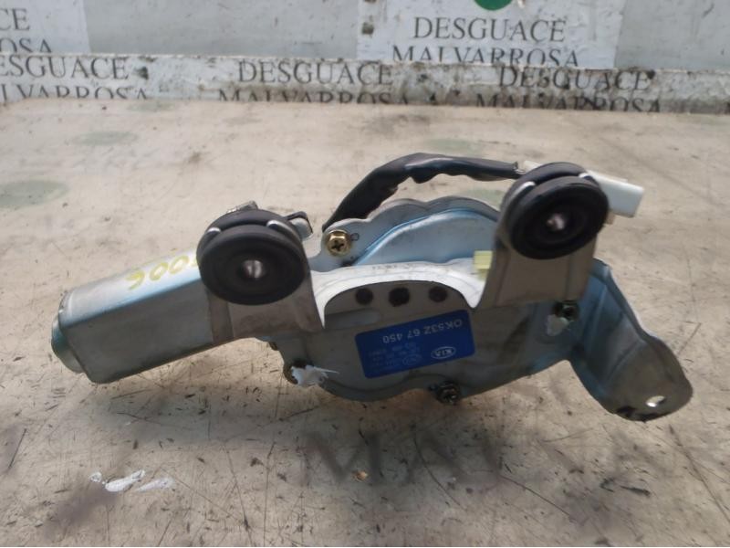 Recambio de motor limpia trasero para kia carnival ii 2.9 cdri ex referencia OEM IAM   