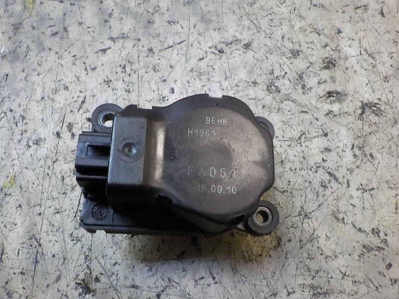 Recambio de motor apertura trampillas climatizador para citroën c3 business referencia OEM IAM   