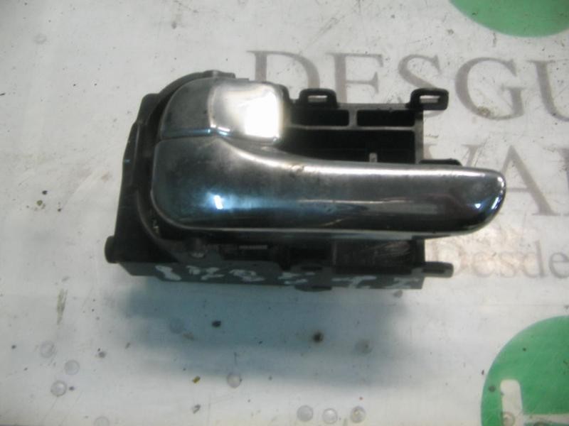 Recambio de maneta interior trasera izquierda para nissan primera berlina (p11) básico referencia OEM IAM   