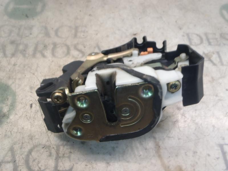 Recambio de cerradura puerta delantera derecha para mitsubishi colt berlina 3 (cz) 1.5 di-d instyle referencia OEM IAM   