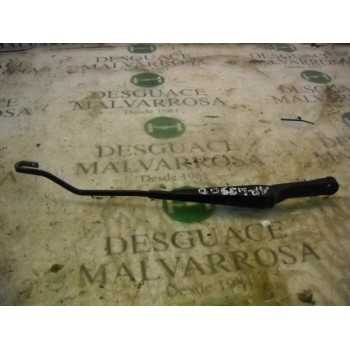 BRAZO LIMPIA DELANTERO DERECHO 